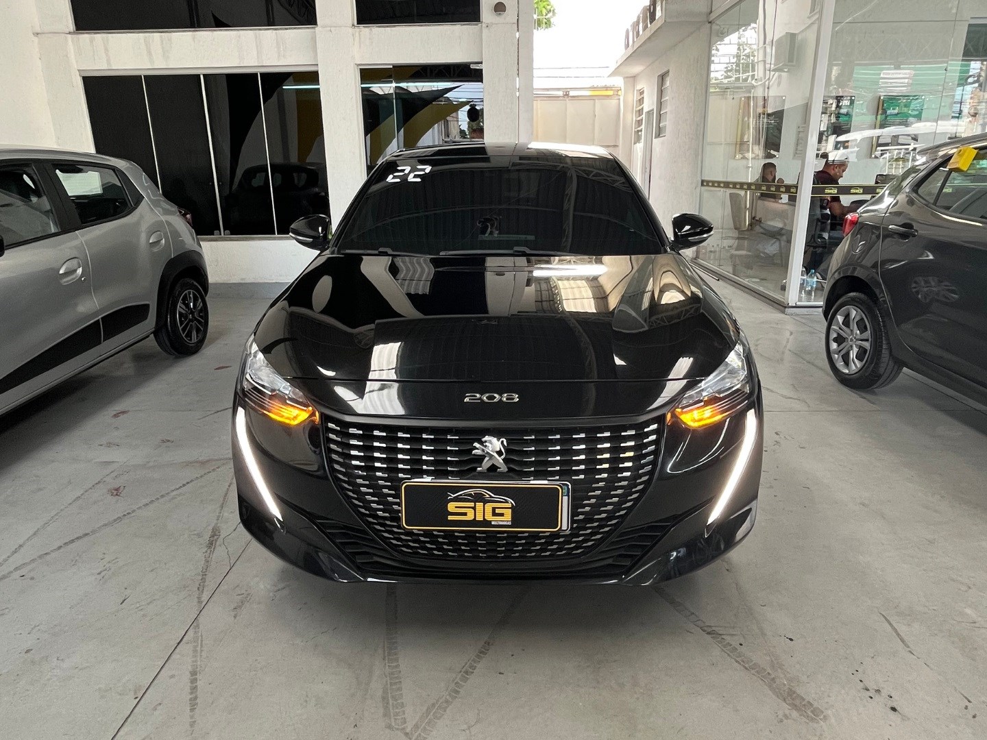 PEUGEOT 208 1.6 16V FLEX ACTIVE AT6 2022 Preto - Miniatura 2 - SIG Multimarcas