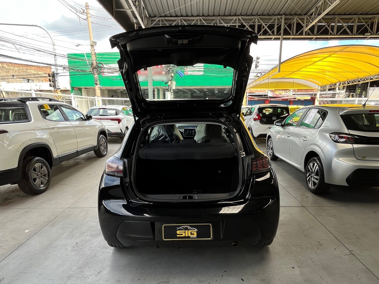 PEUGEOT 208 1.0 6V FLEX LIKE MANUAL 2024 Preto - Miniatura 6 - SIG Multimarcas