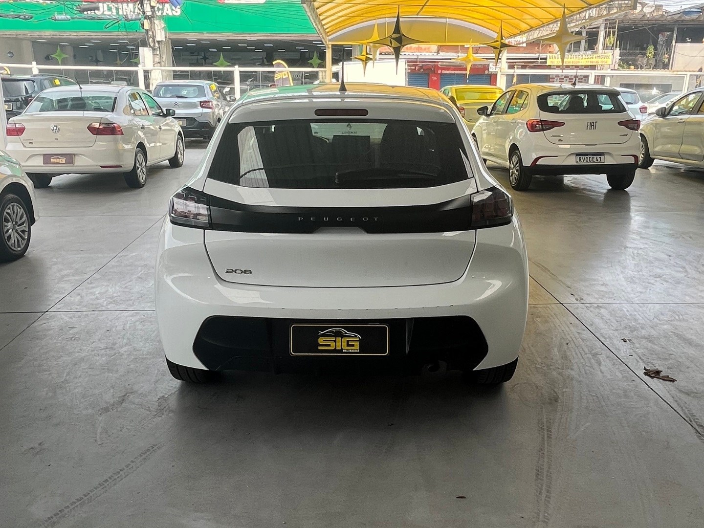 PEUGEOT 208 1.0 FIREFLY FLEX LIKE MANUAL 2023 Branco - Miniatura 5 - SIG Multimarcas