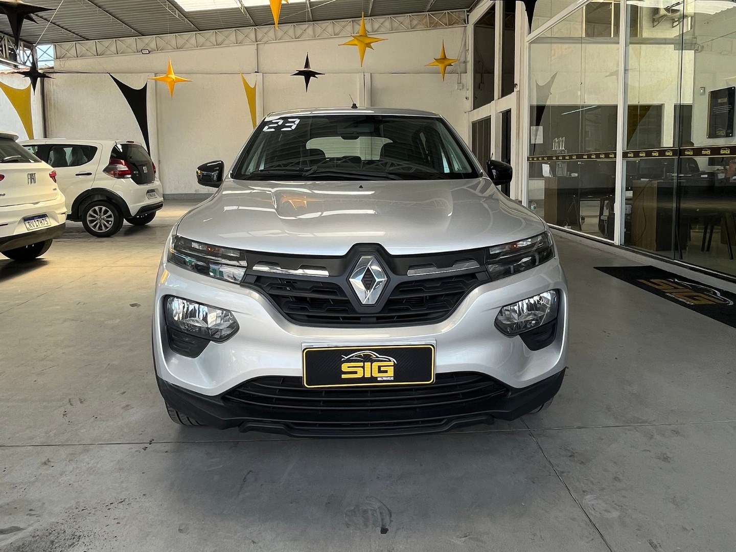RENAULT KWID 1.0 12V SCE FLEX INTENSE MANUAL 2023 Cinza - Miniatura 2 - SIG Multimarcas