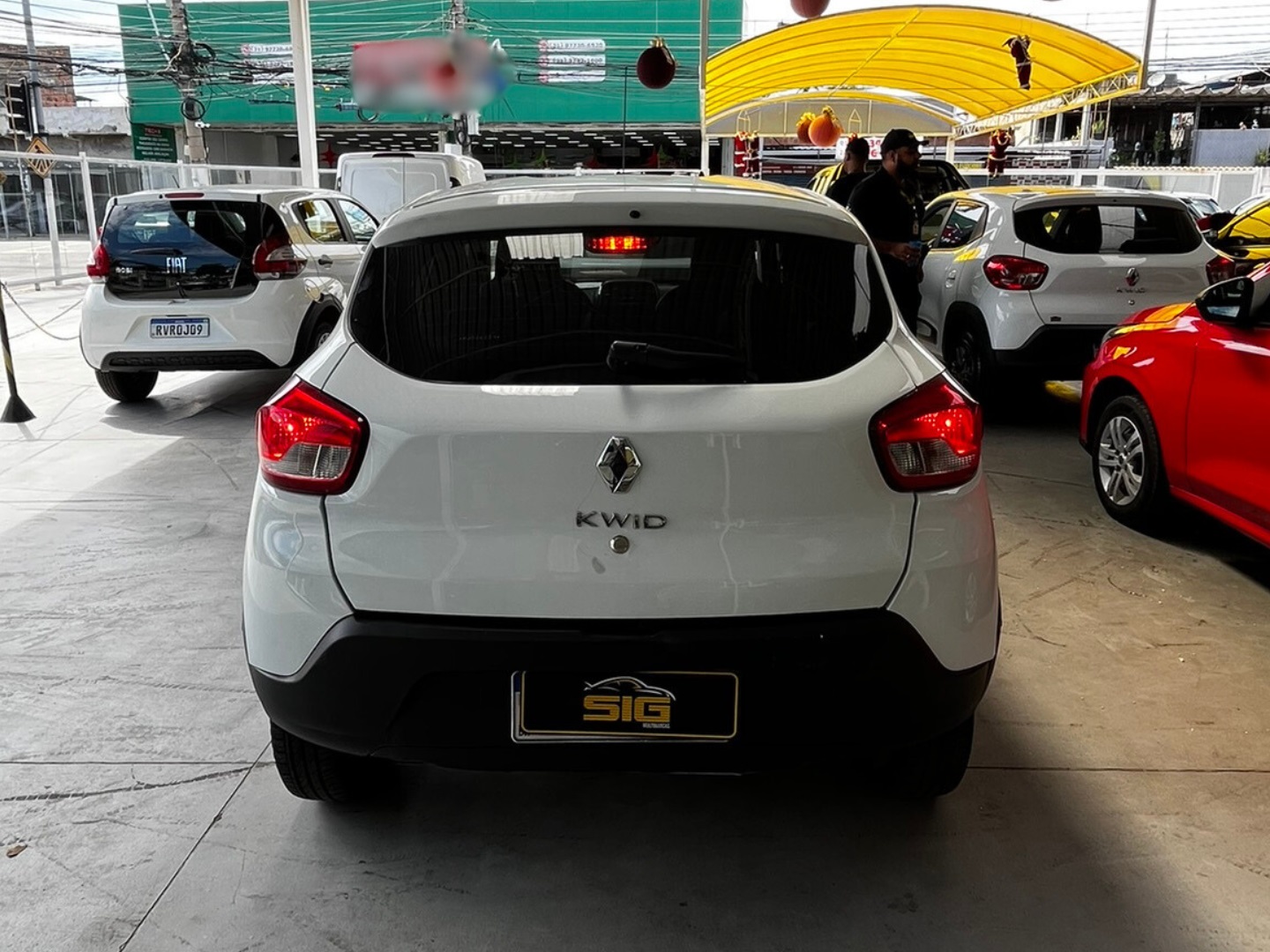 RENAULT KWID 1.0 12V SCE FLEX ZEN MANUAL 2022 Branco - Miniatura 5 - SIG Multimarcas