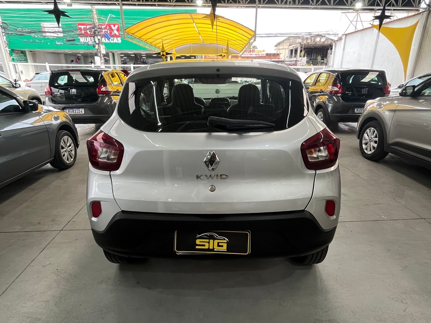 RENAULT KWID 1.0 12V SCE FLEX INTENSE MANUAL 2023 Cinza - Miniatura 5 - SIG Multimarcas