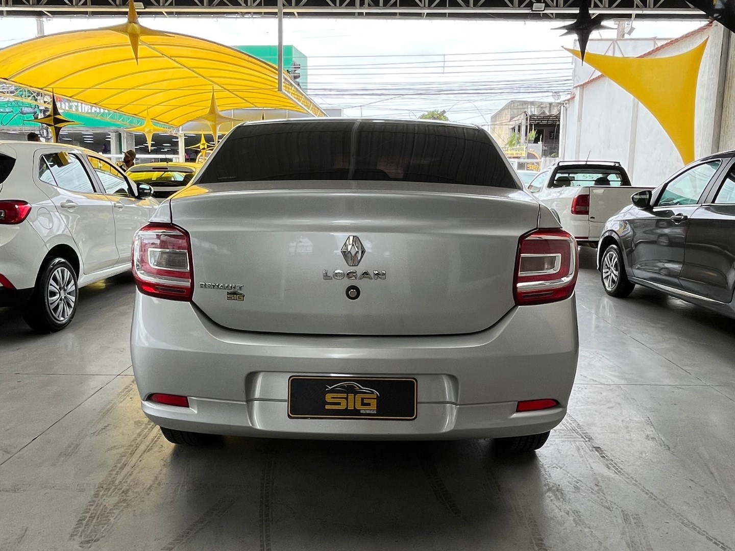 RENAULT LOGAN 1.0 12V SCE FLEX LIFE MANUAL 2021 Prata - Miniatura 3 - SIG Multimarcas