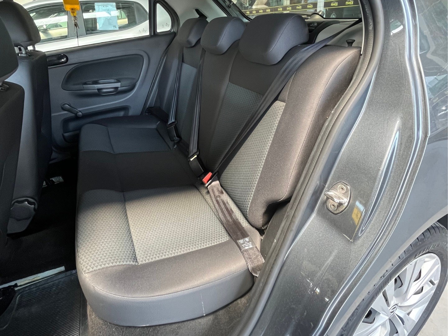 VOLKSWAGEN GOL 1.0 12V MPI TOTALFLEX 4P MANUAL 2023 Cinza - Miniatura 7 - SIG Multimarcas
