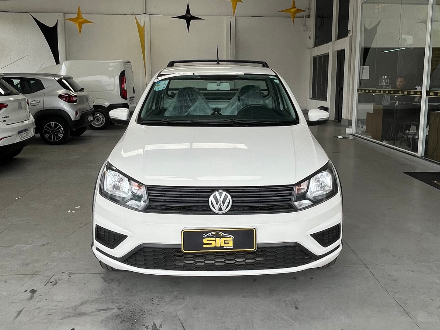 VOLKSWAGEN SAVEIRO 1.6 MSI TRENDLINE CS 8V FLEX 2P MANUAL 2022 Branco - Miniatura 2 - SIG Multimarcas