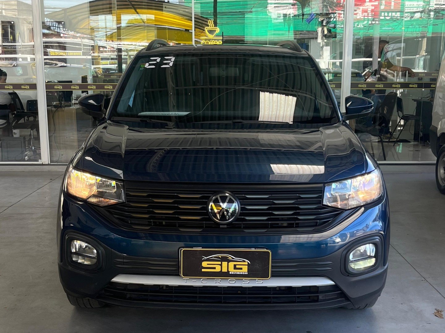 VOLKSWAGEN T-CROSS 1.0 200 TSI TOTAL FLEX AUTOMÁTICO 2023 - Miniatura 3