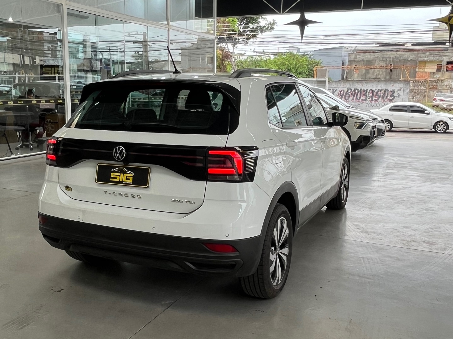 VOLKSWAGEN T-CROSS 1.0 200 TSI TOTAL FLEX COMFORTLINE AUTOMÁTICO 2023 - Miniatura 7