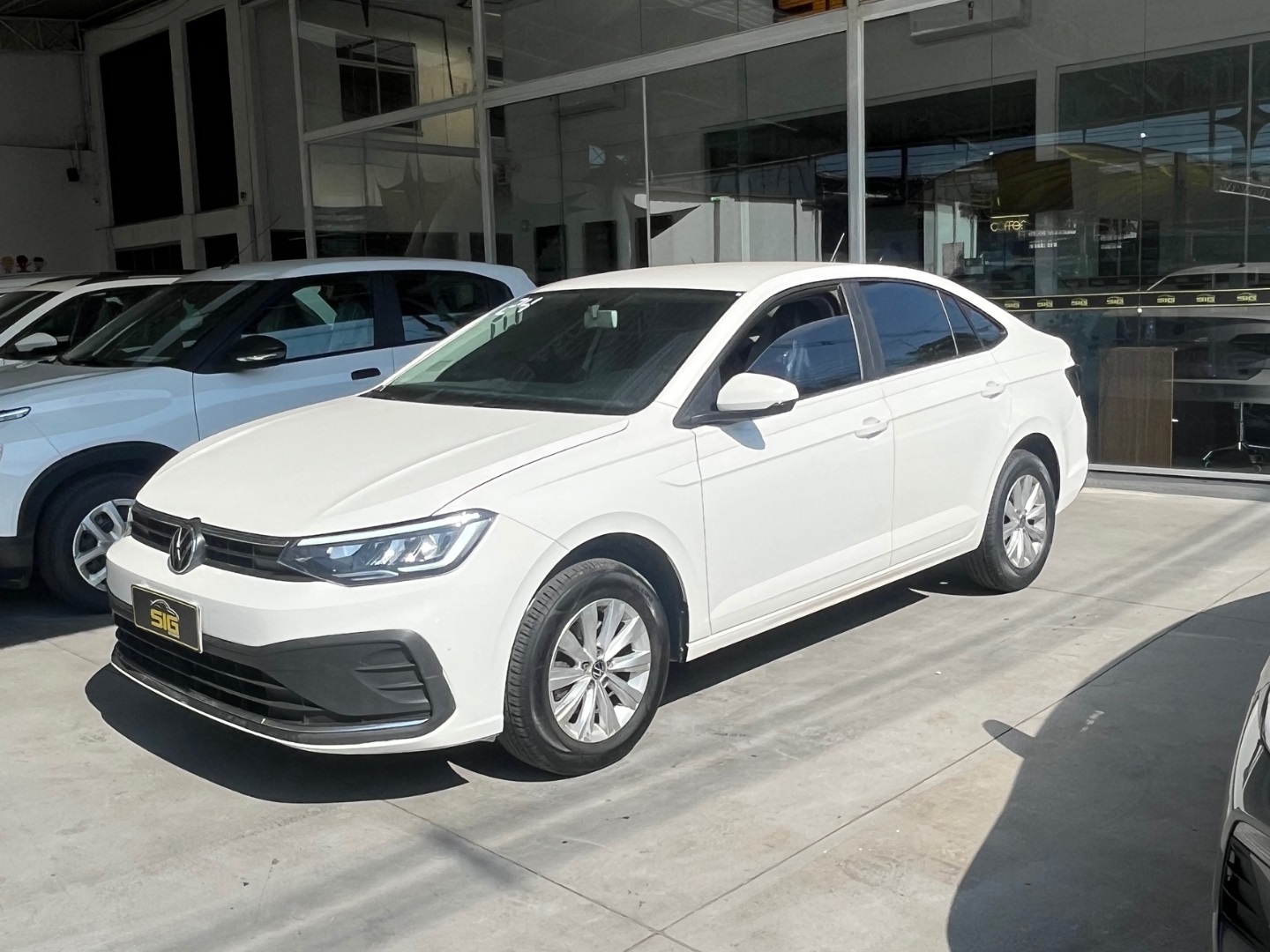 VOLKSWAGEN VIRTUS 1.0 170 TSI MANUAL 2024 - Miniatura 3