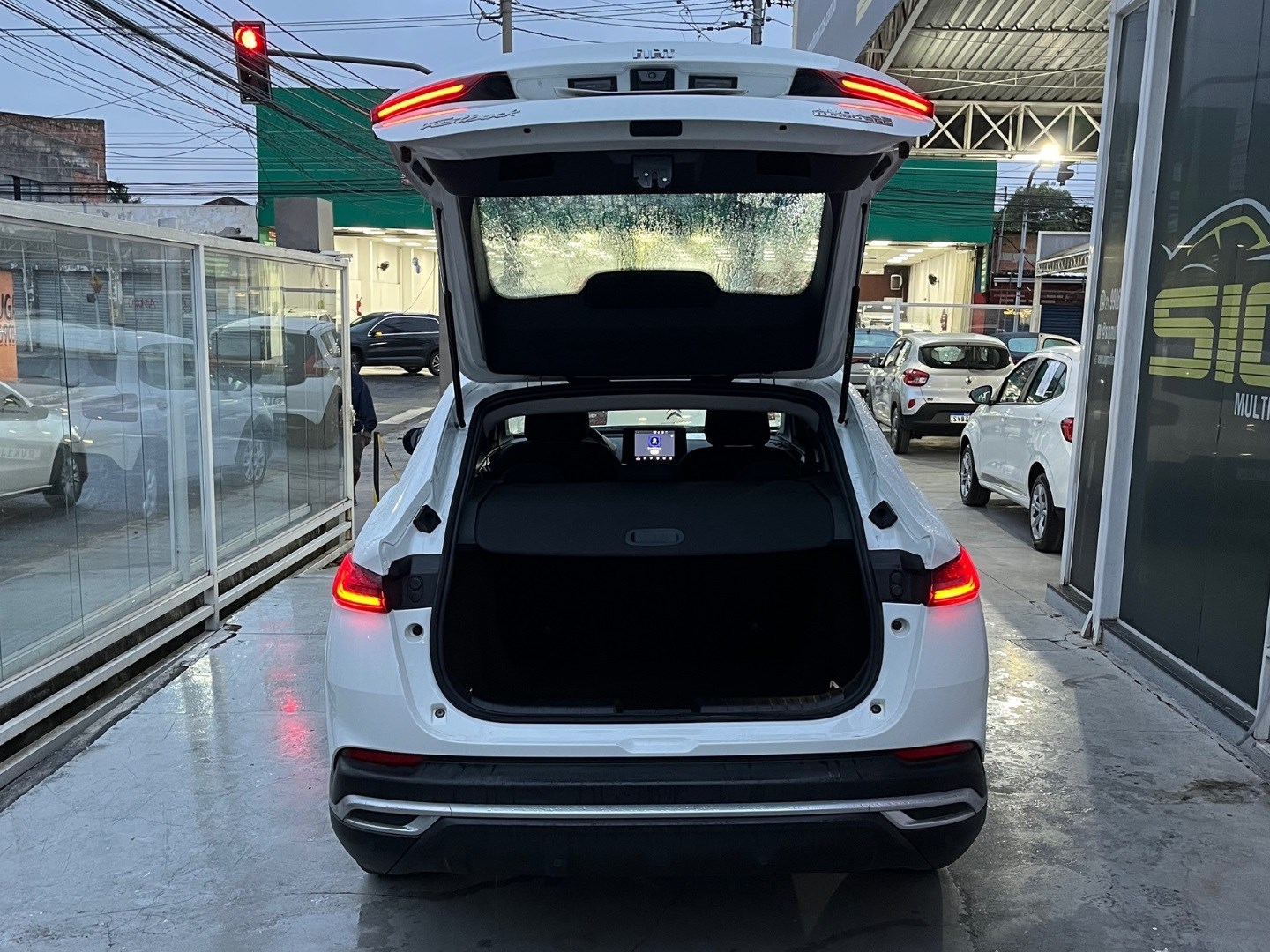 FIAT FASTBACK 1.0 TURBO 200 FLEX AUDACE CVT 2024 - Miniatura 6