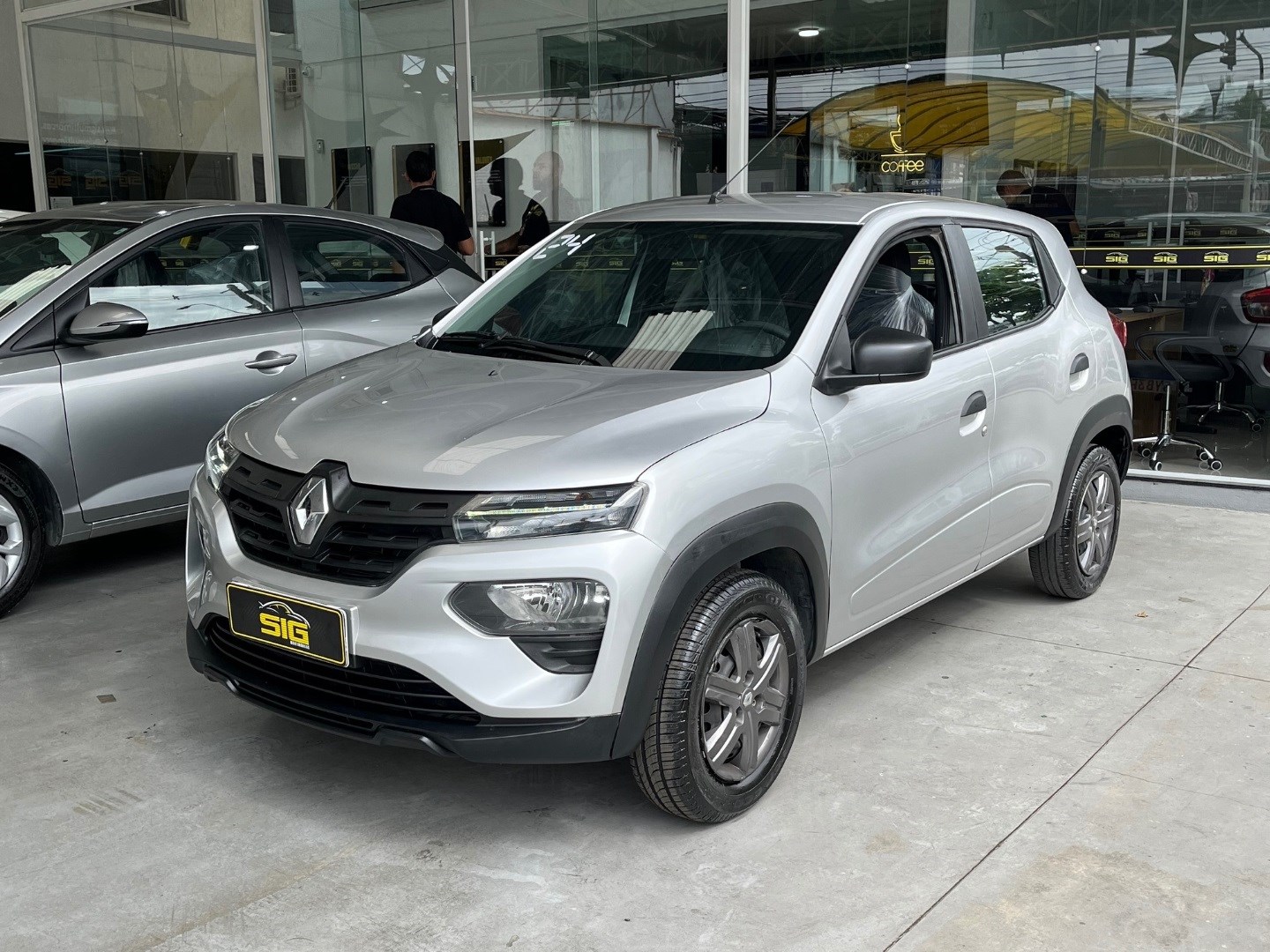 RENAULT KWID 1.0 12V SCE FLEX ZEN MANUAL 2024 - Miniatura 4