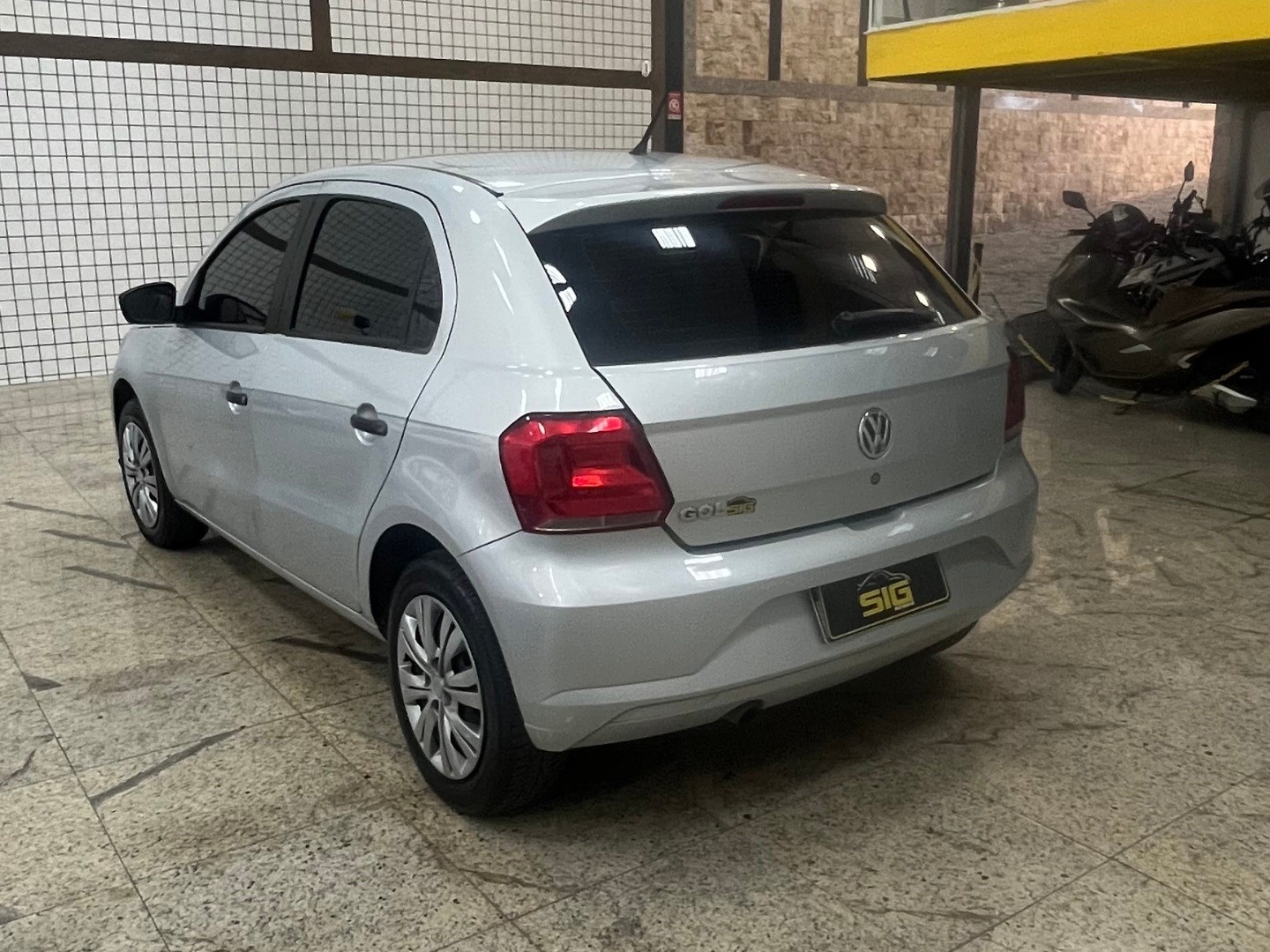 VOLKSWAGEN GOL 1.6 MSI TOTALFLEX 4P MANUAL 2019 - Miniatura 8