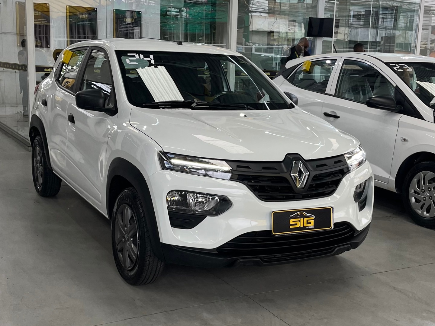 RENAULT KWID 1.0 12V SCE FLEX ZEN MANUAL 2024 - Miniatura 4