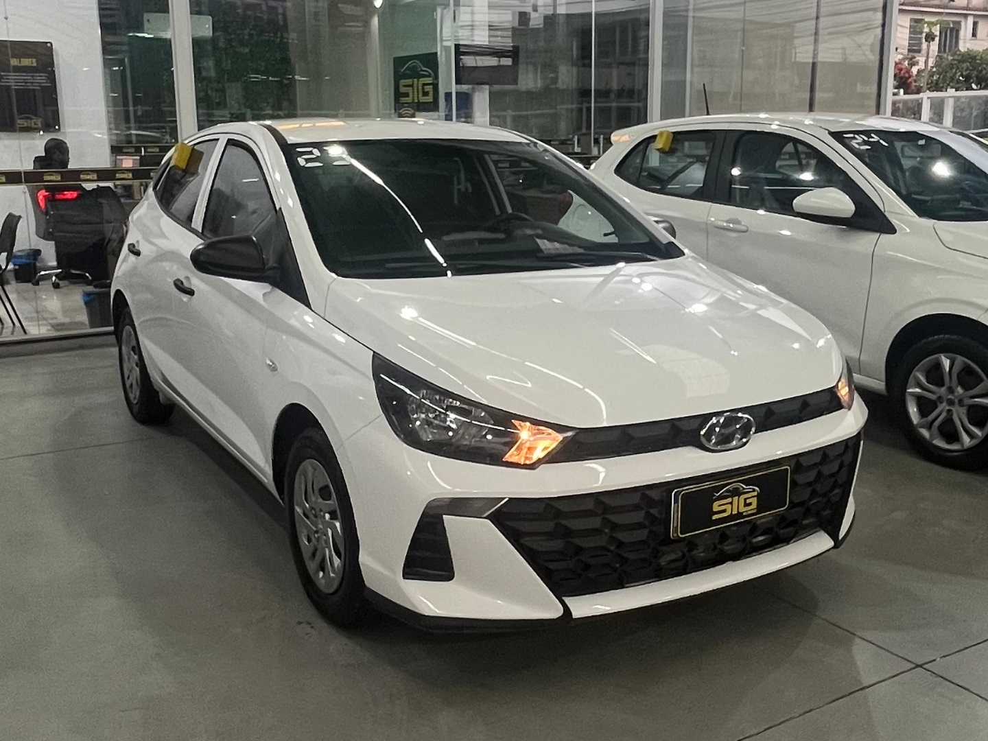 HYUNDAI HB20 1.0 12V FLEX SENSE MANUAL 2023 - Miniatura 4