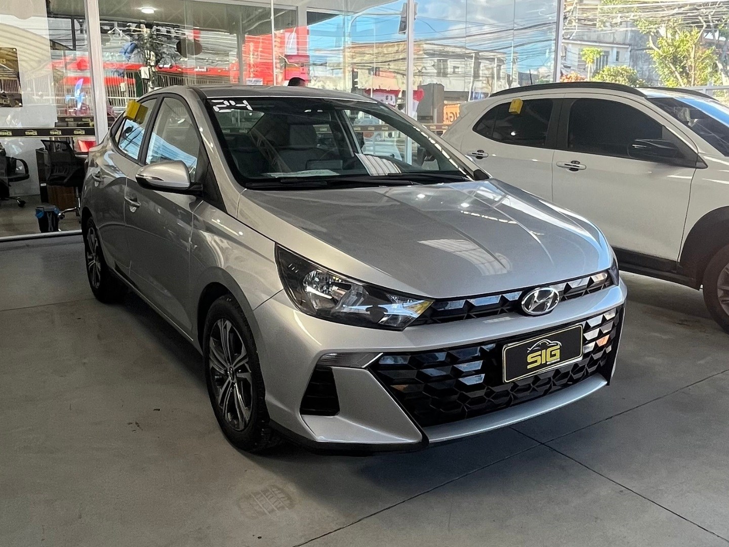 HYUNDAI HB20S 1.0 TGDI FLEX COMFORT PLUS AUTOMÁTICO 2024 - Miniatura 3