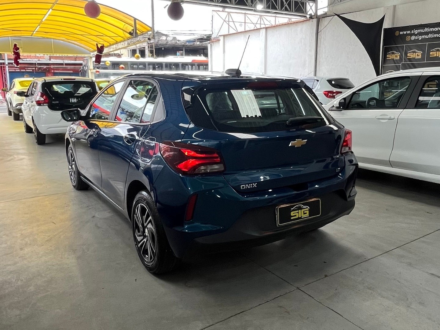 CHEVROLET ONIX 1.0 FLEX LT MANUAL 2024 - Miniatura 6