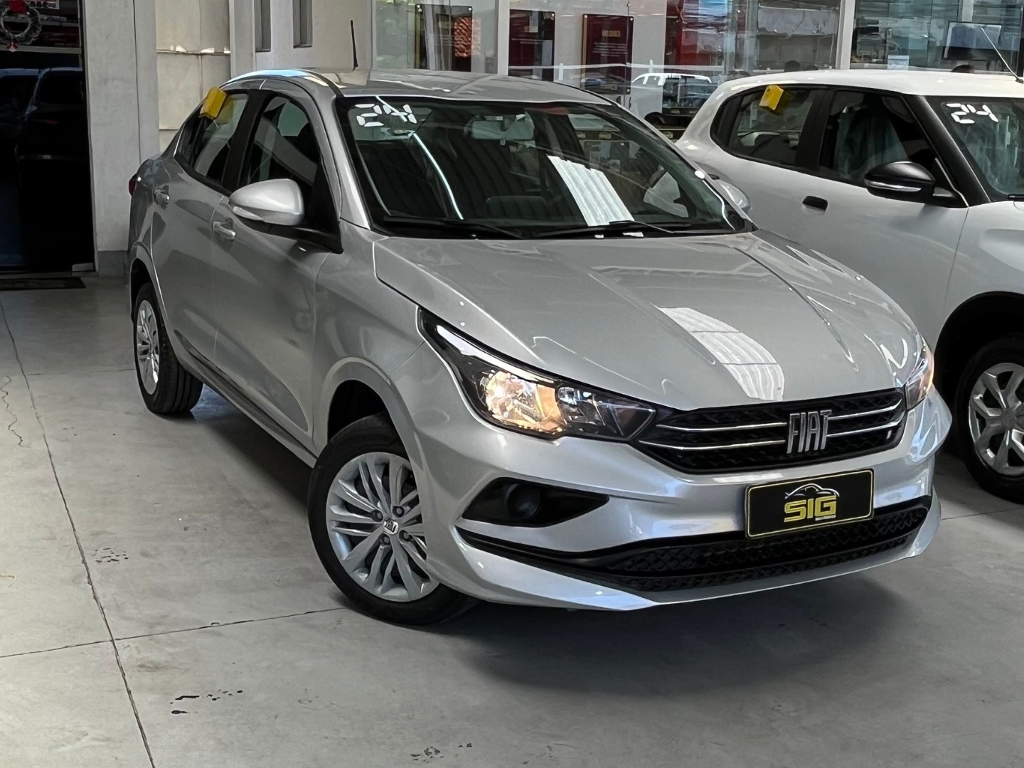 FIAT CRONOS 1.3 FIREFLY FLEX DRIVE MANUAL 2024 - Imagem 1 - SIG Multimarcas