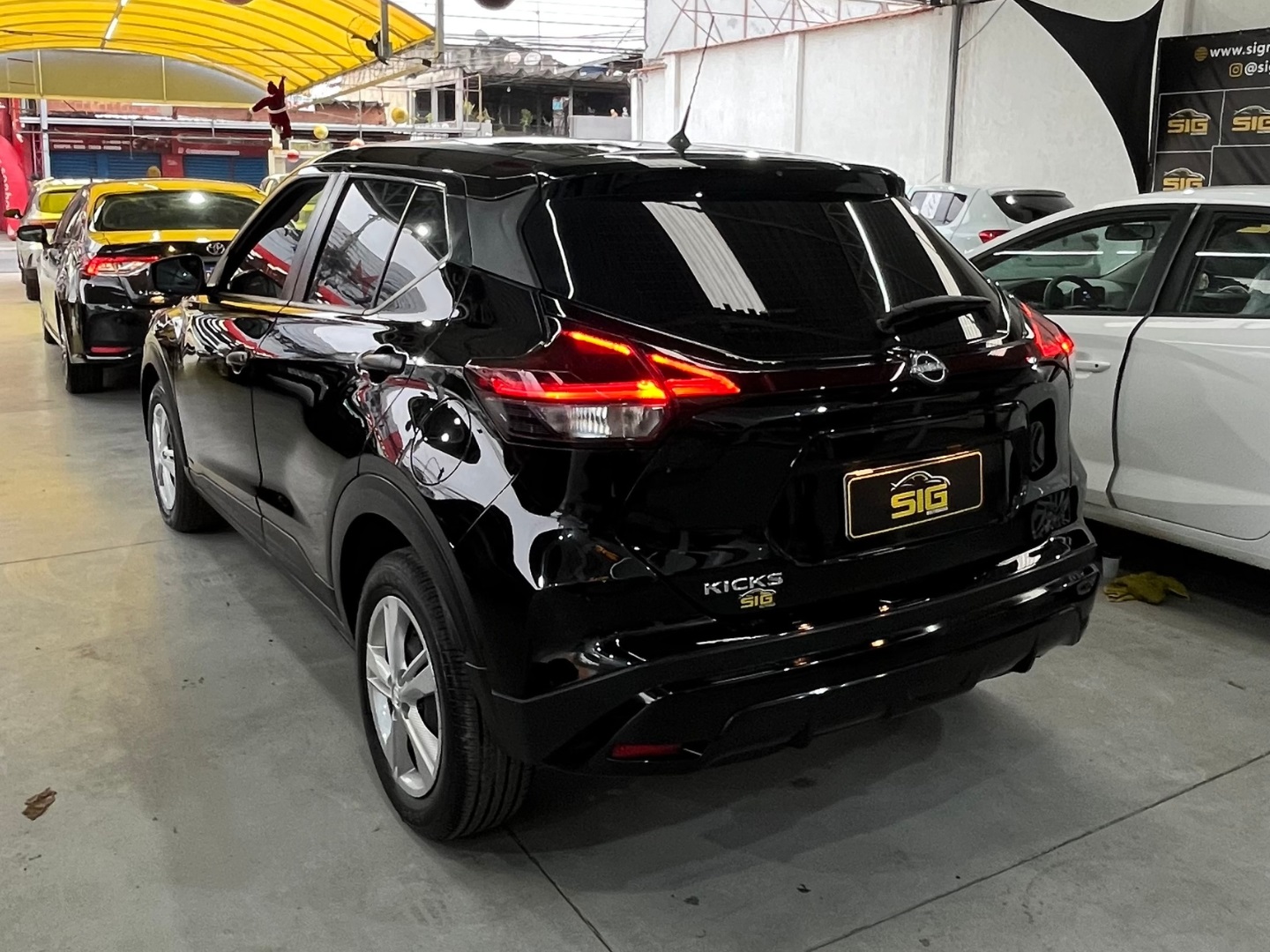 NISSAN KICKS 1.6 16V FLEXSTART ACTIVE XTRONIC 2024 - Miniatura 8