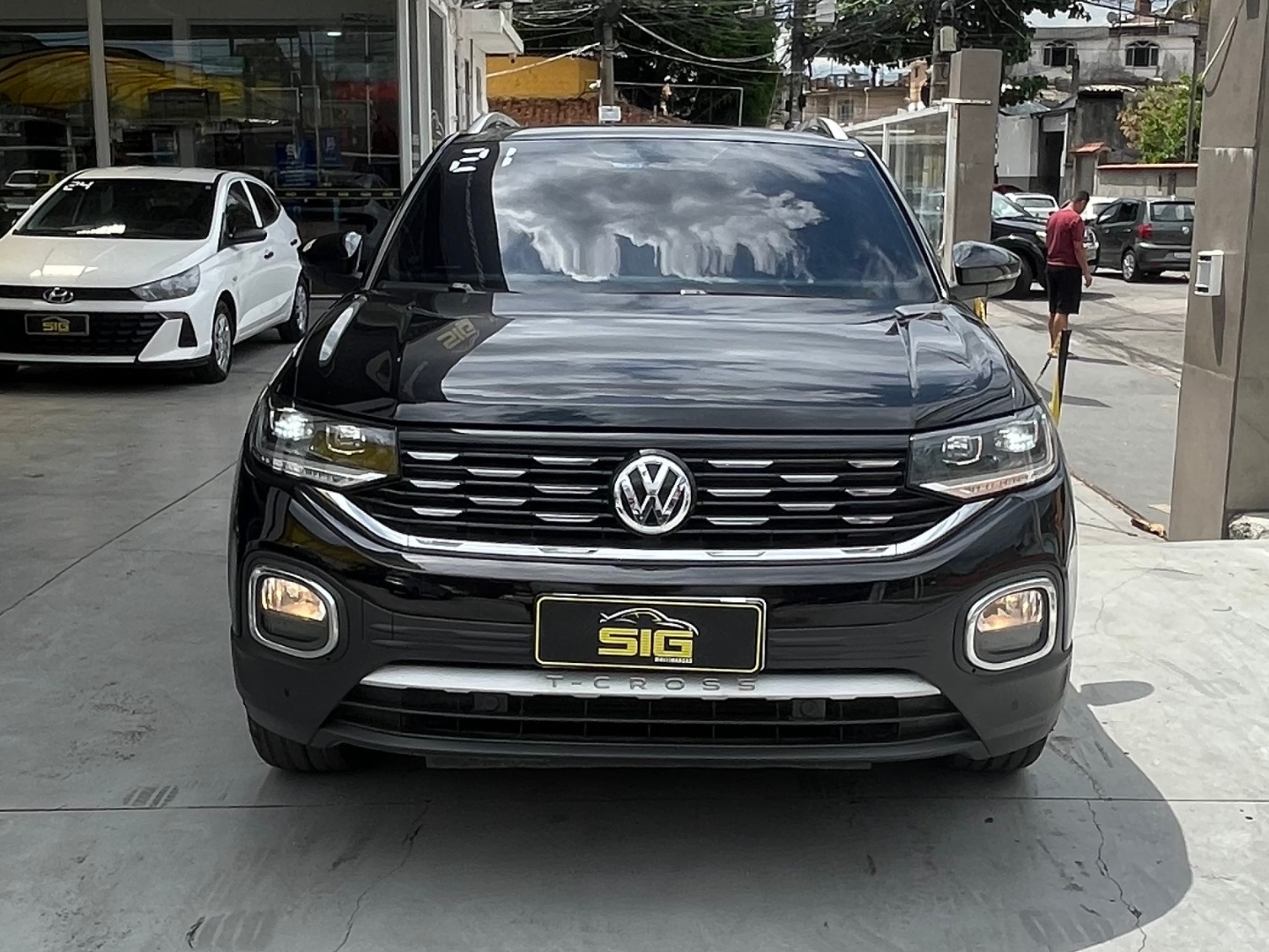 VOLKSWAGEN T-CROSS 1.4 250 TSI TOTAL FLEX HIGHLINE AUTOMÁTICO 2021 Preto - Miniatura 2 - SIG Multimarcas
