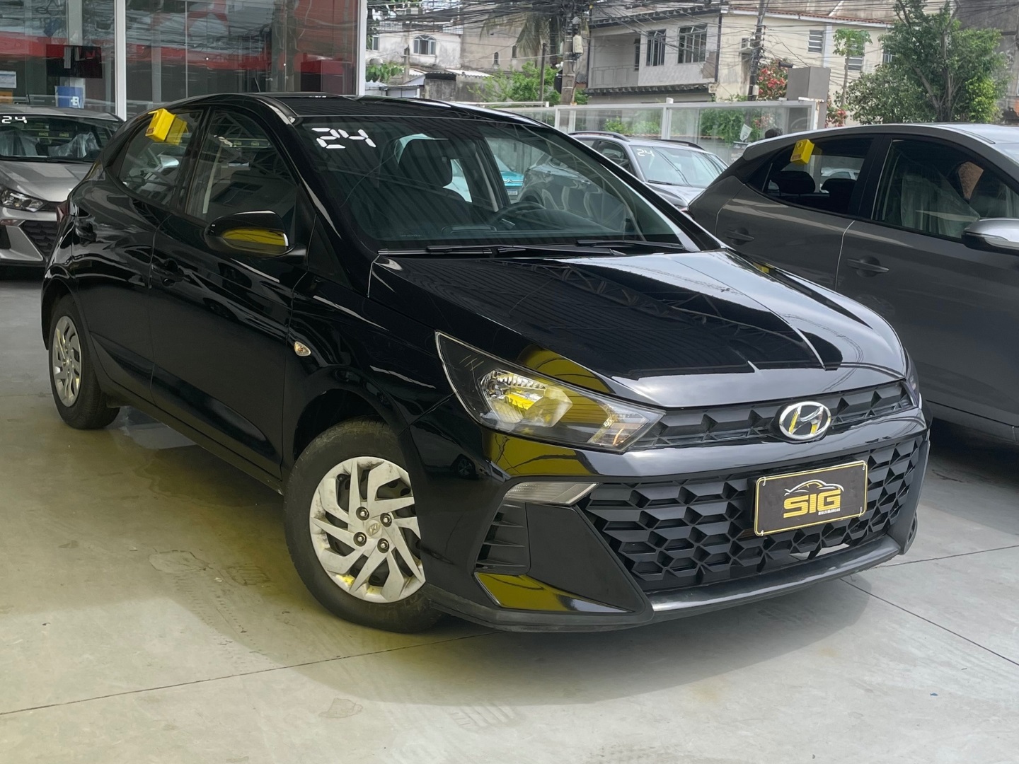 HYUNDAI HB20 1.0 12V FLEX SENSE PLUS MANUAL 2024 na cor Preto com 42.219 km - Imagem 1 - SIG Multimarcas
