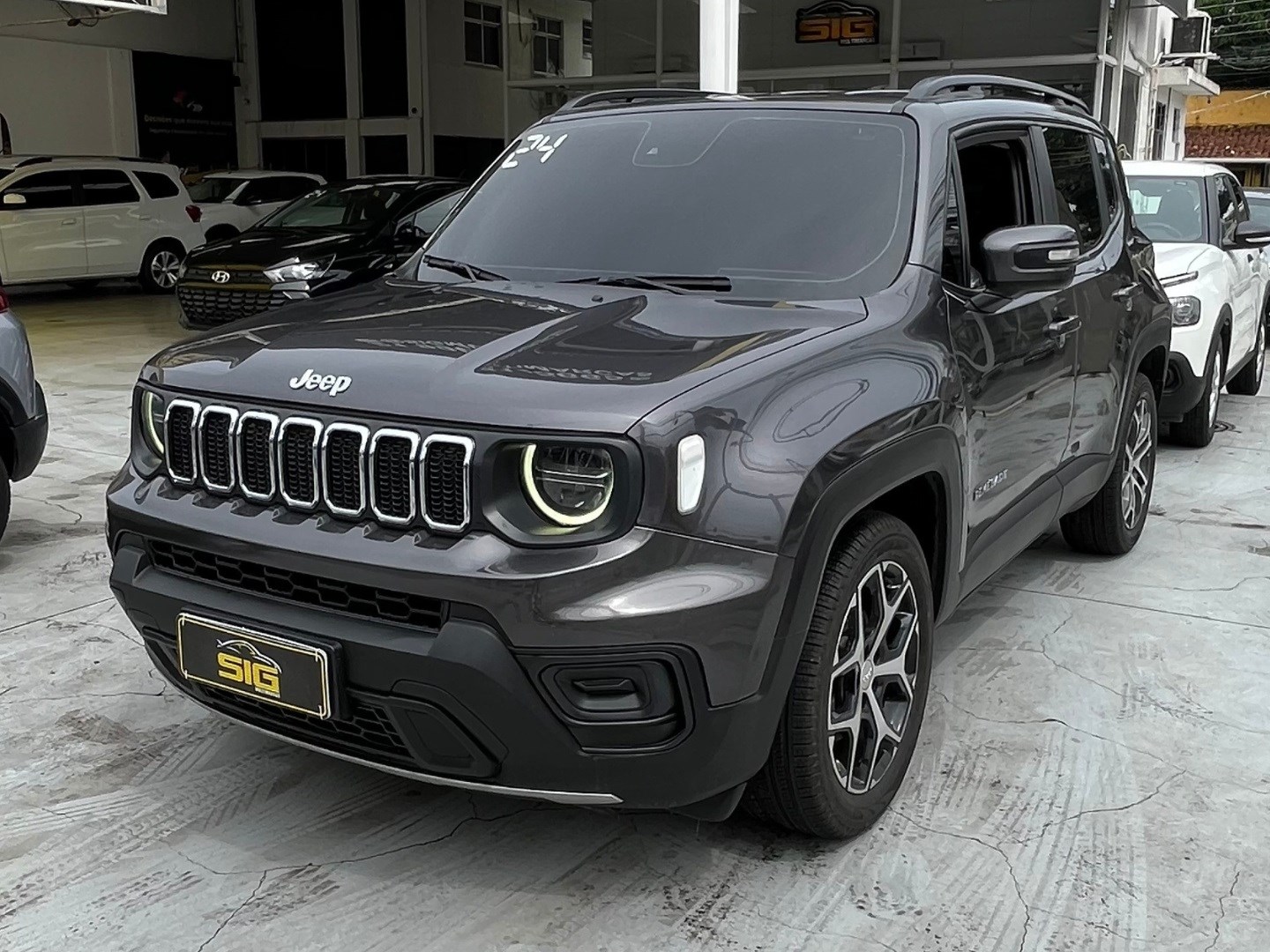 JEEP RENEGADE 1.3 T270 TURBO FLEX LONGITUDE AT6 2024 Preto - Miniatura 3 - SIG Multimarcas