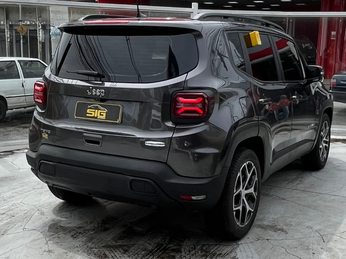 JEEP RENEGADE 1.3 T270 TURBO FLEX LONGITUDE AT6 2024 Preto - Miniatura 7 - SIG Multimarcas