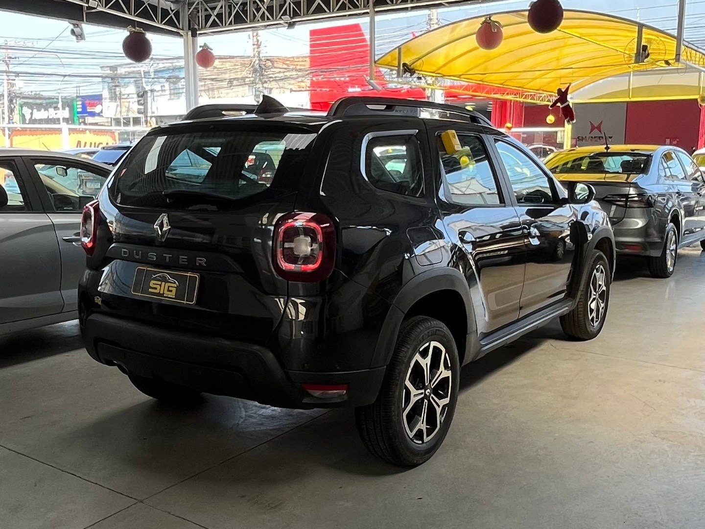 RENAULT DUSTER 1.6 16V SCE FLEX ICONIC X-TRONIC 2024 Preto - Miniatura 8 - SIG Multimarcas