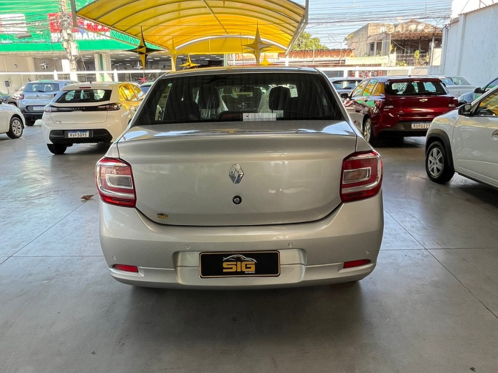 RENAULT LOGAN 1.0 12V SCE FLEX ZEN MANUAL 2023 Prata - Miniatura 4 - SIG Multimarcas