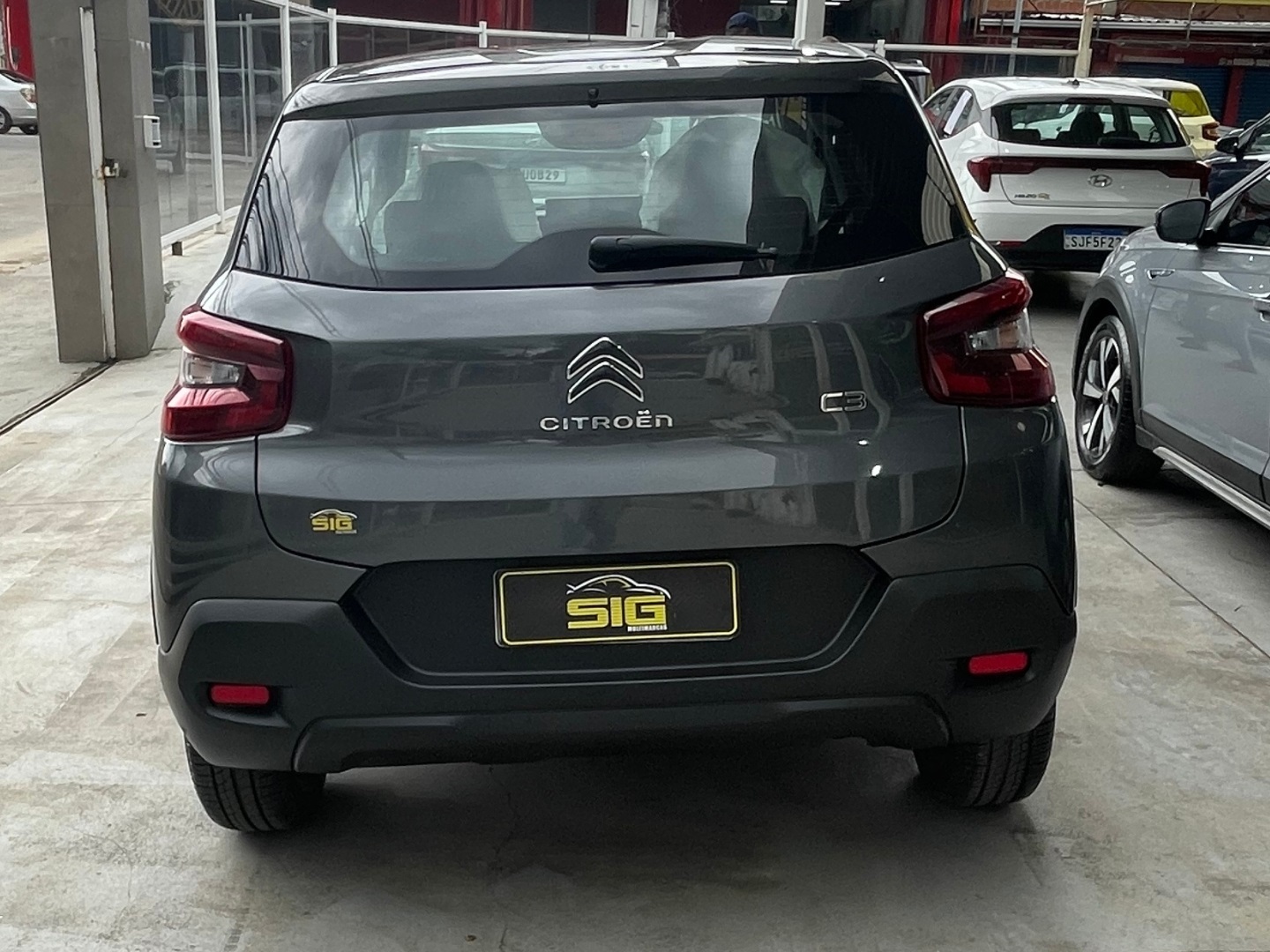 CITROEN C3 1.0 FIREFLY FLEX LIVE PACK MANUAL 2025 Cinza - Miniatura 6 - SIG Multimarcas