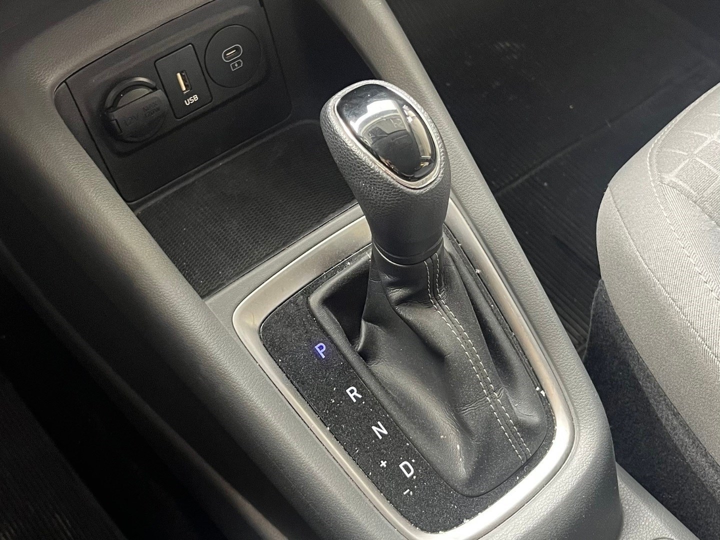 HYUNDAI HB20S 1.0 TGDI FLEX COMFORT PLUS AUTOMÁTICO 2024 Prata - Miniatura 2 - SIG Multimarcas