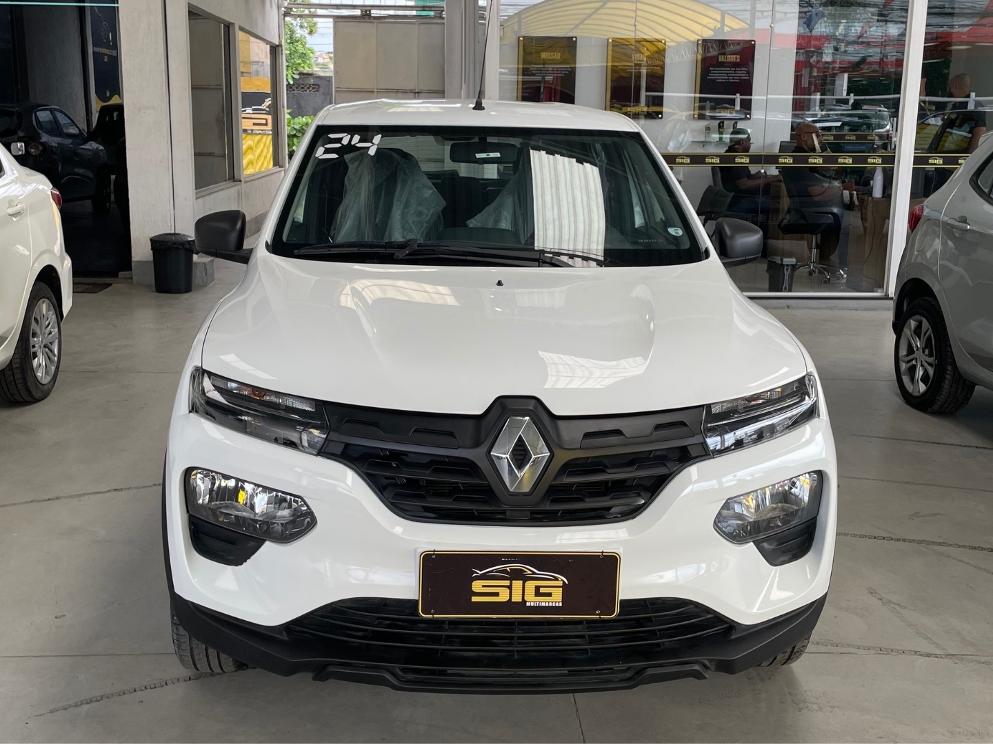RENAULT KWID 1.0 12V SCE FLEX ZEN MANUAL 2025 Branco - Miniatura 2 - SIG Multimarcas
