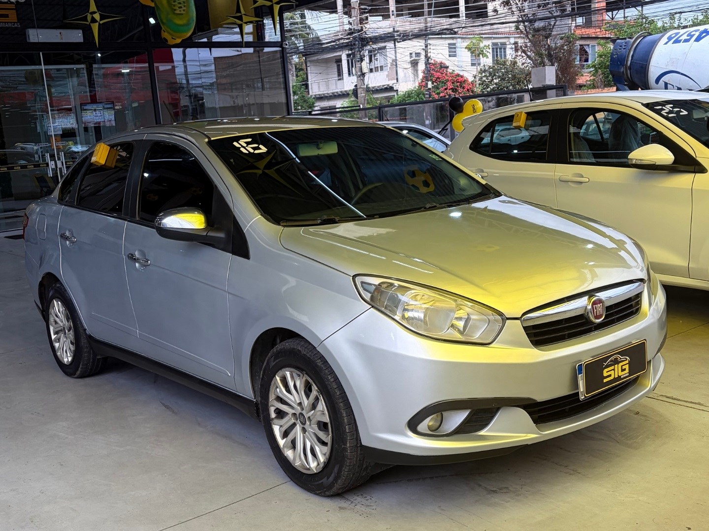 FIAT GRAND SIENA 1.4 MPI ATTRACTIVE 8V FLEX 4P MANUAL 2016 Prata seminovo à venda em Duque de Caxias - Miniatura Lateral - SIG Multimarcas