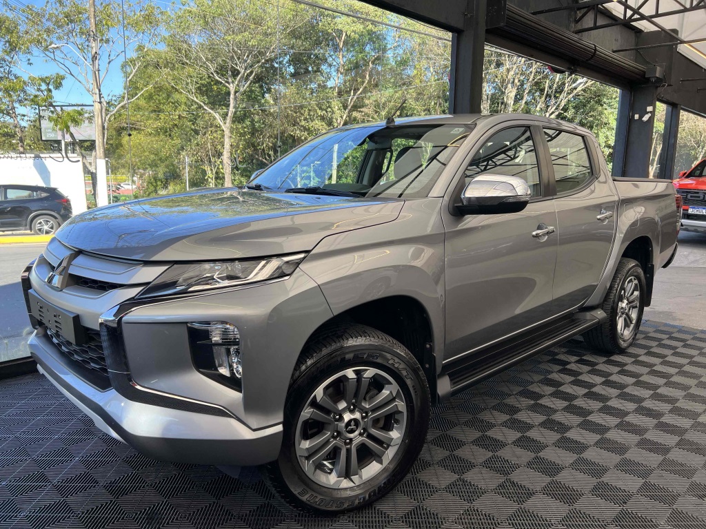 MITSUBISHI L200 TRITON