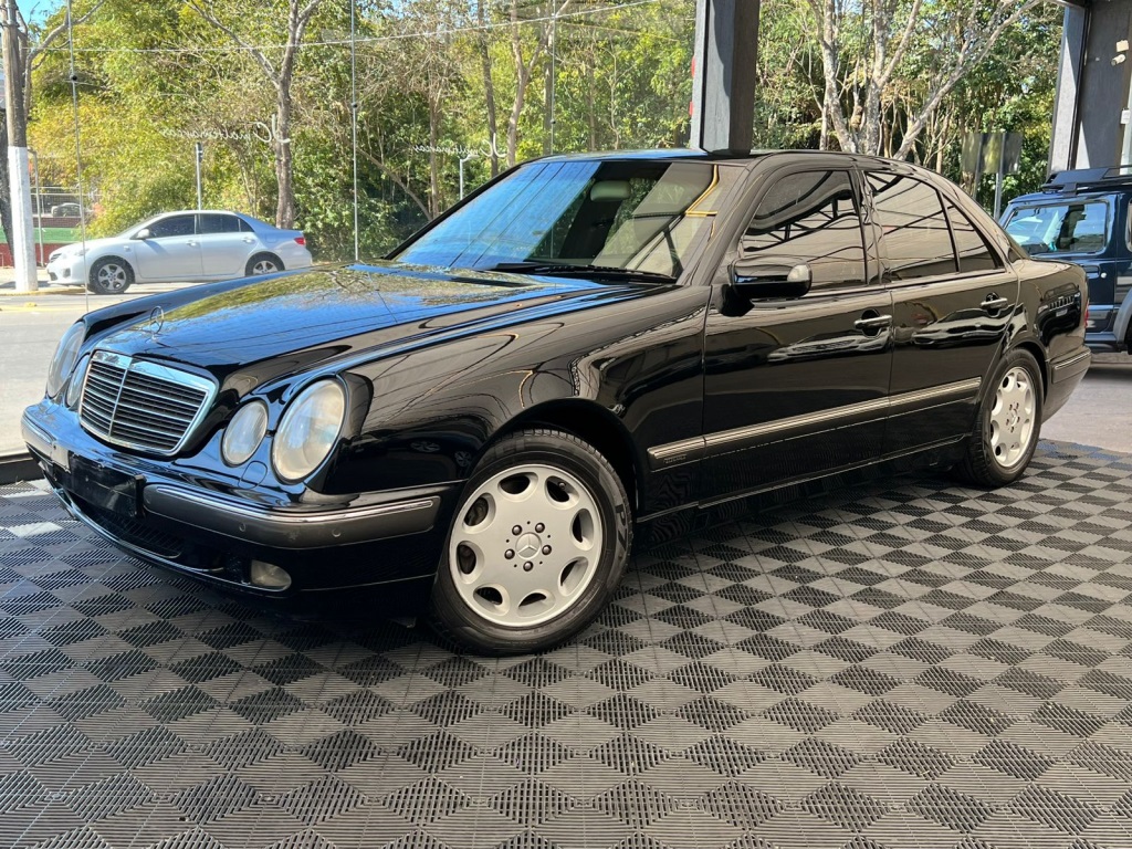 MERCEDES-BENZ E 430