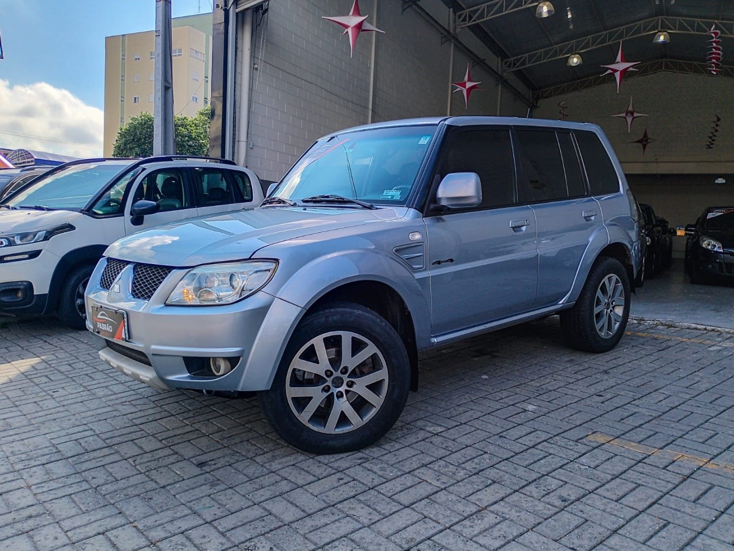 MITSUBISHI PAJERO TR4