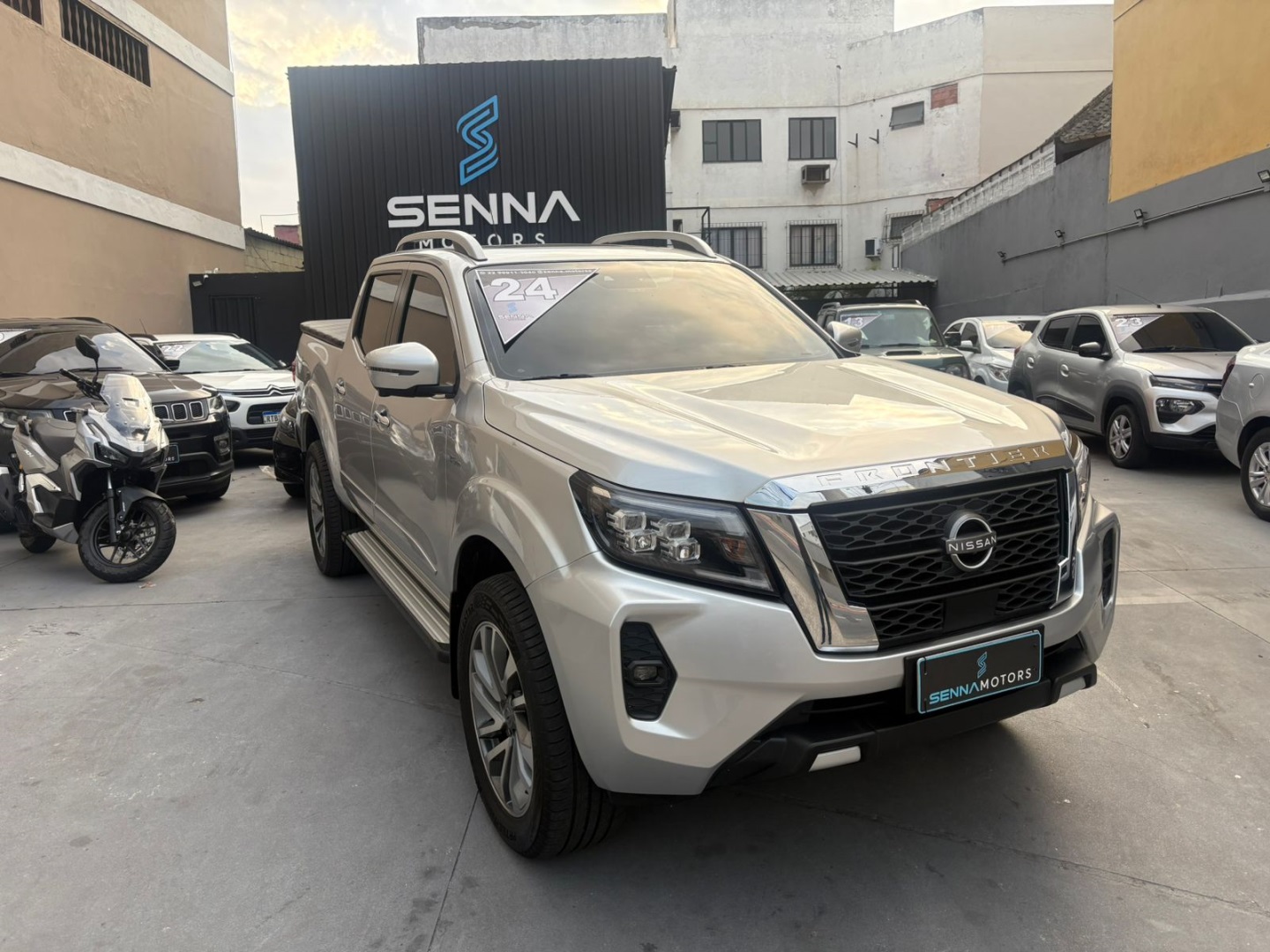 NISSAN FRONTIER
