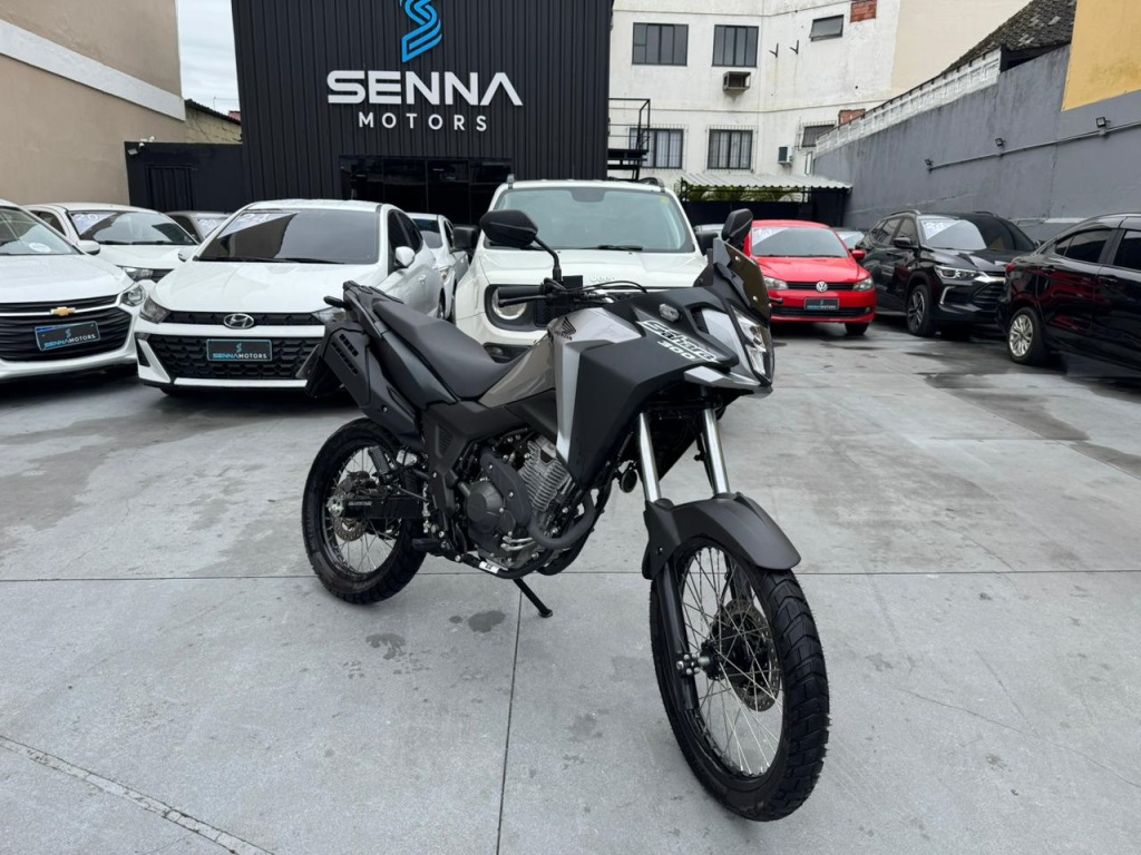 HONDA XRE 300 SAHARA