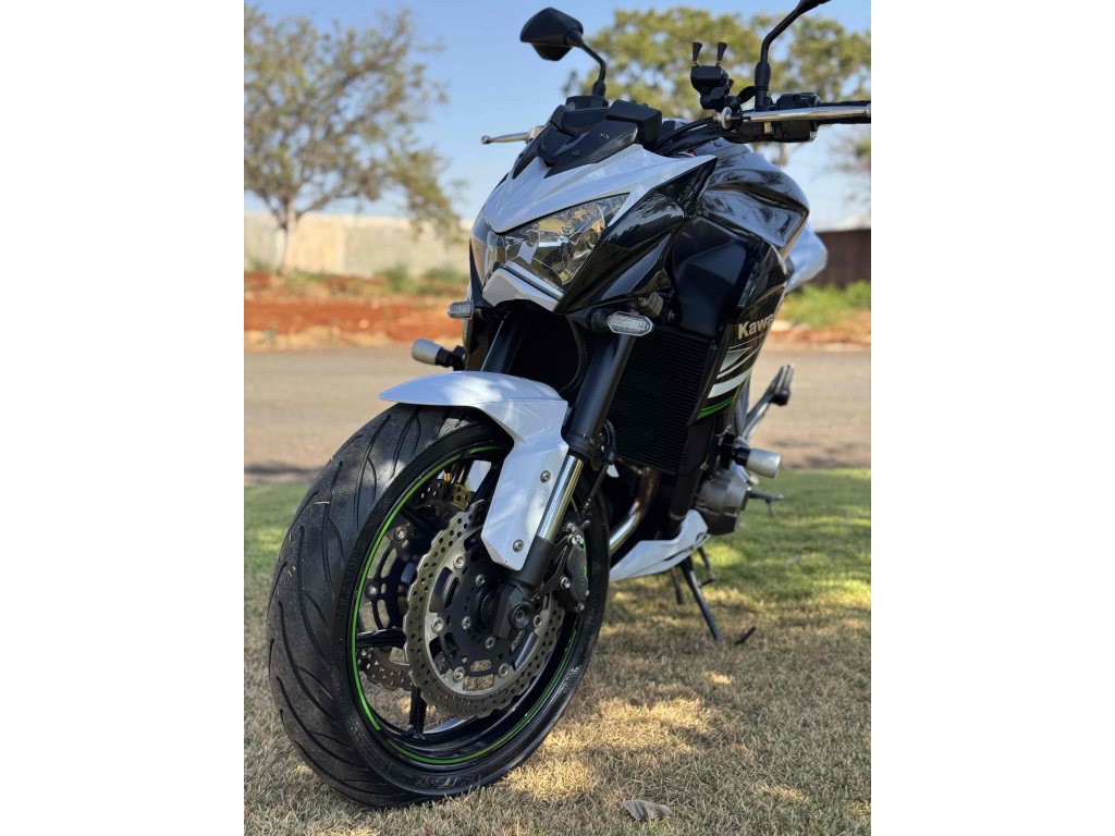 KAWASAKI Z800