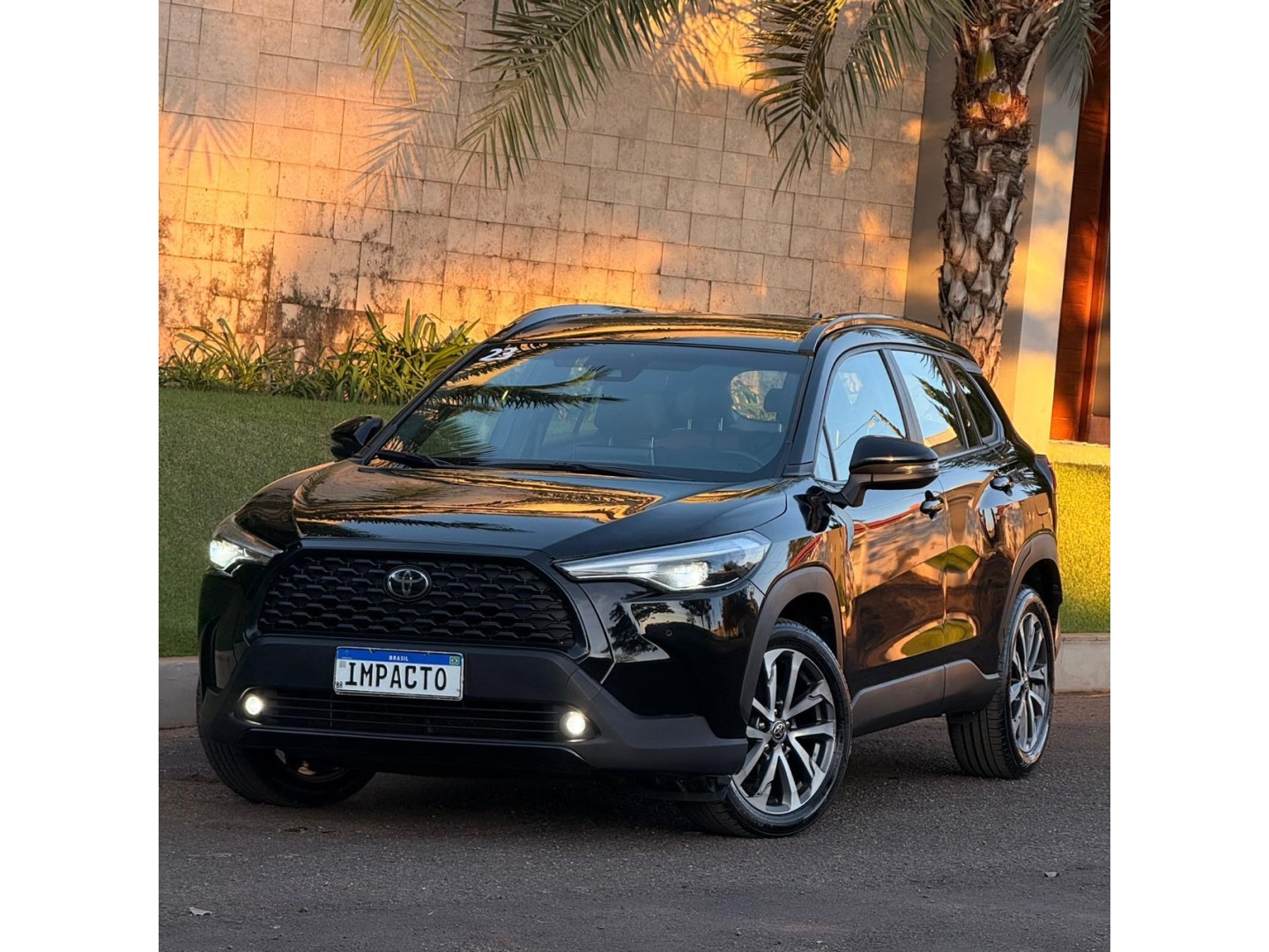 TOYOTA COROLLA CROSS