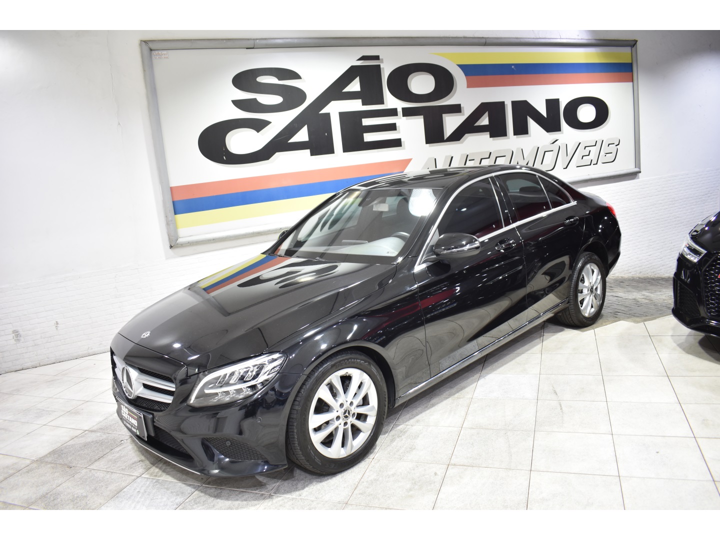 MERCEDES-BENZ C 180