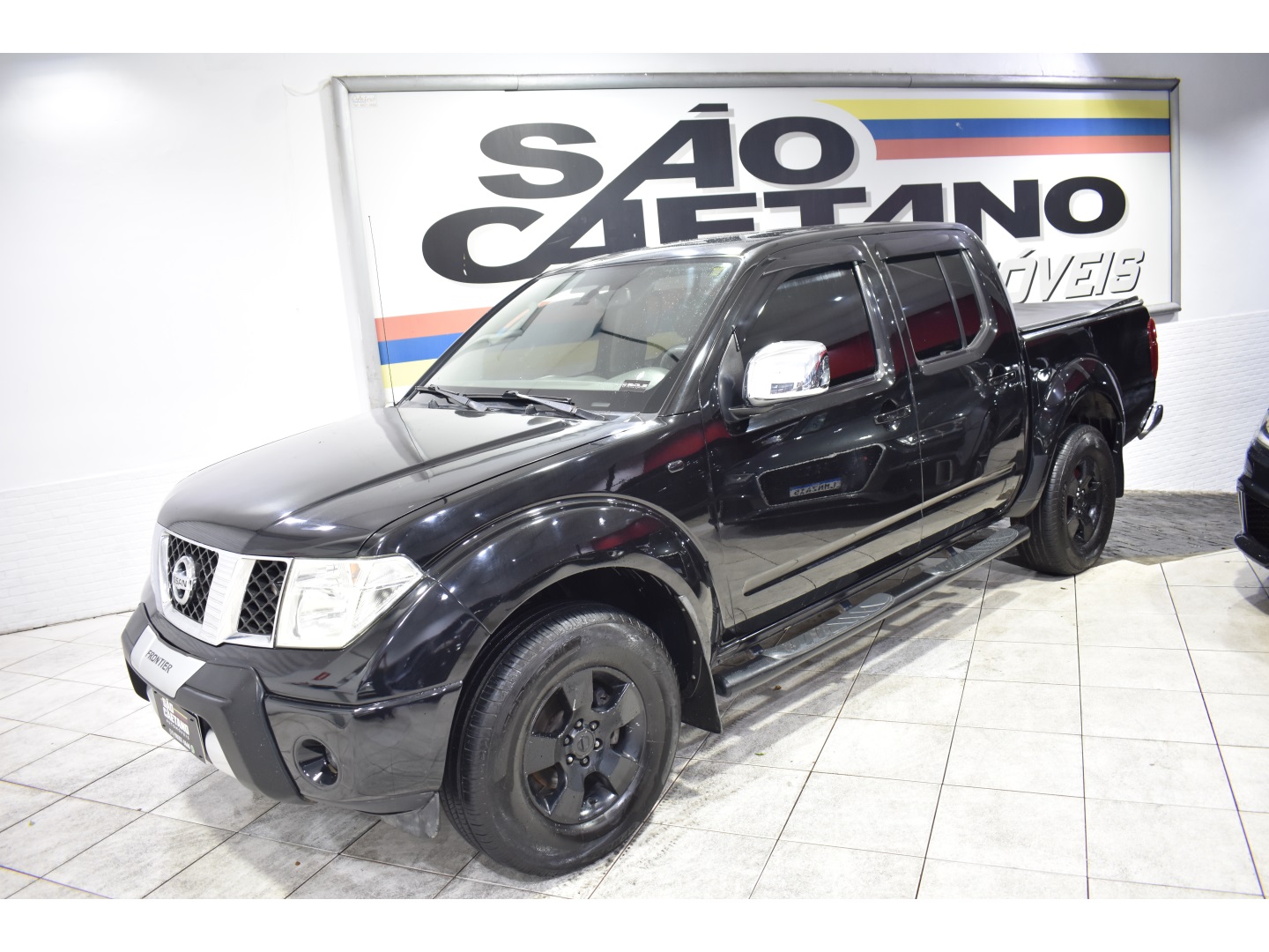 NISSAN FRONTIER