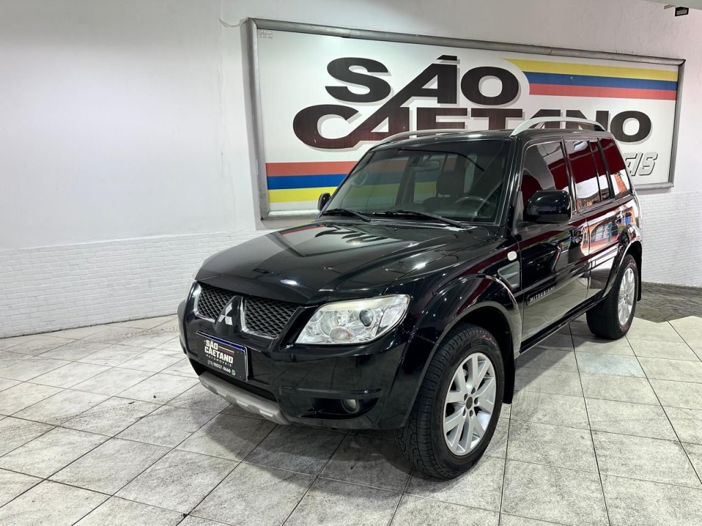 MITSUBISHI PAJERO TR4