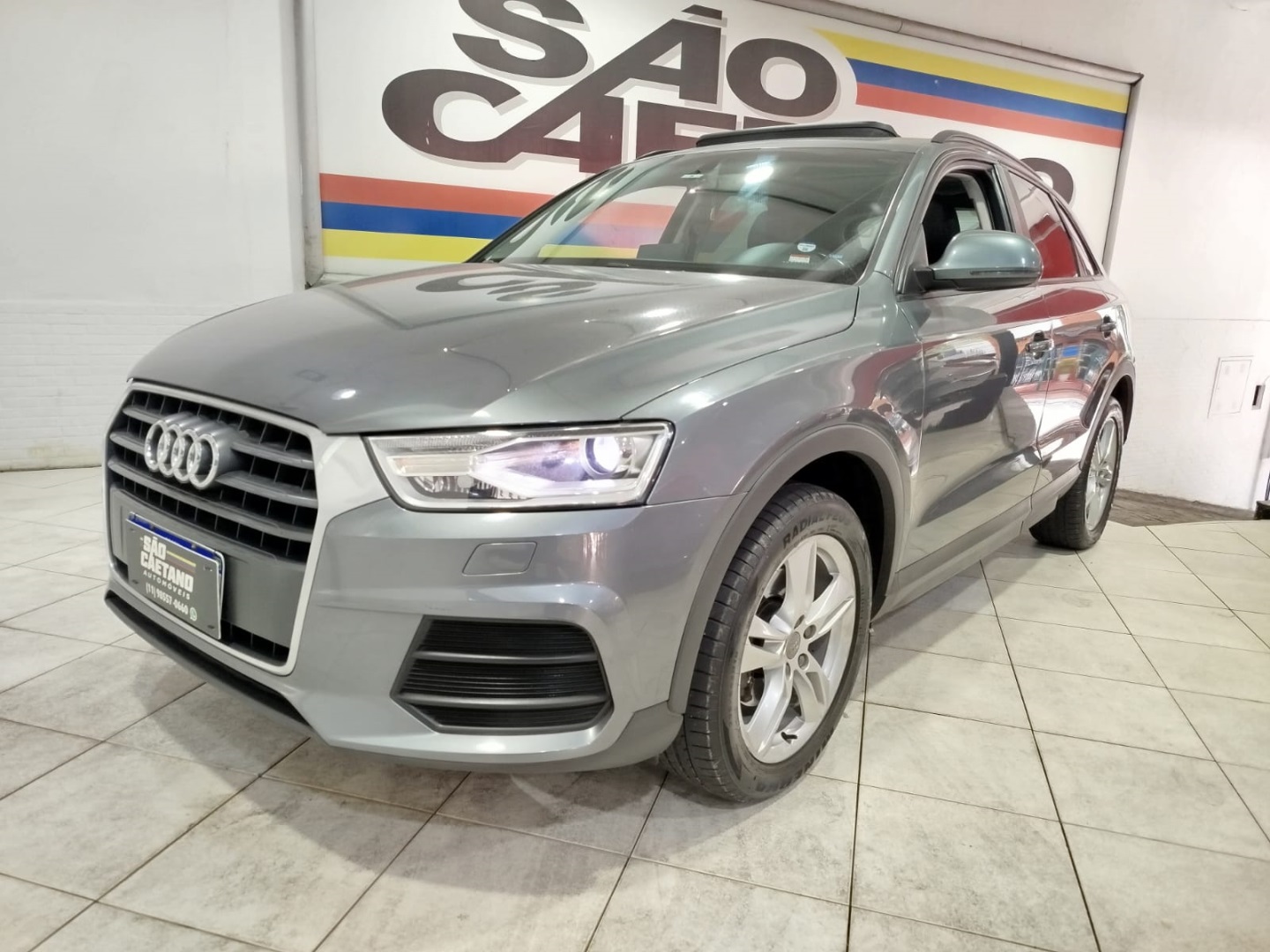 AUDI Q3