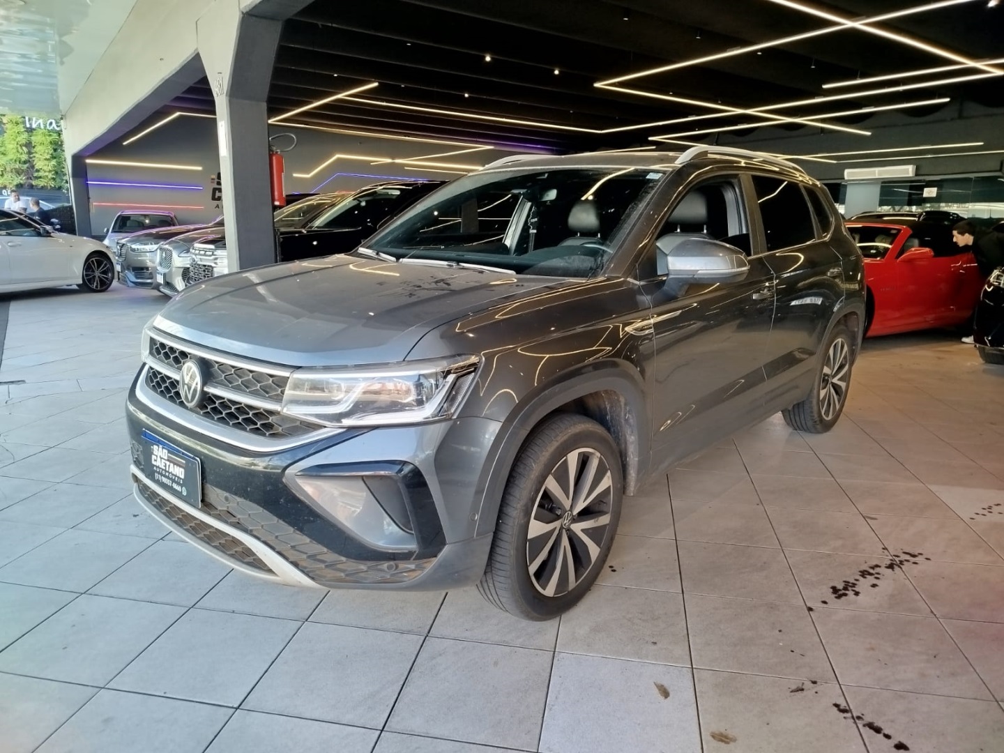 VOLKSWAGEN TAOS