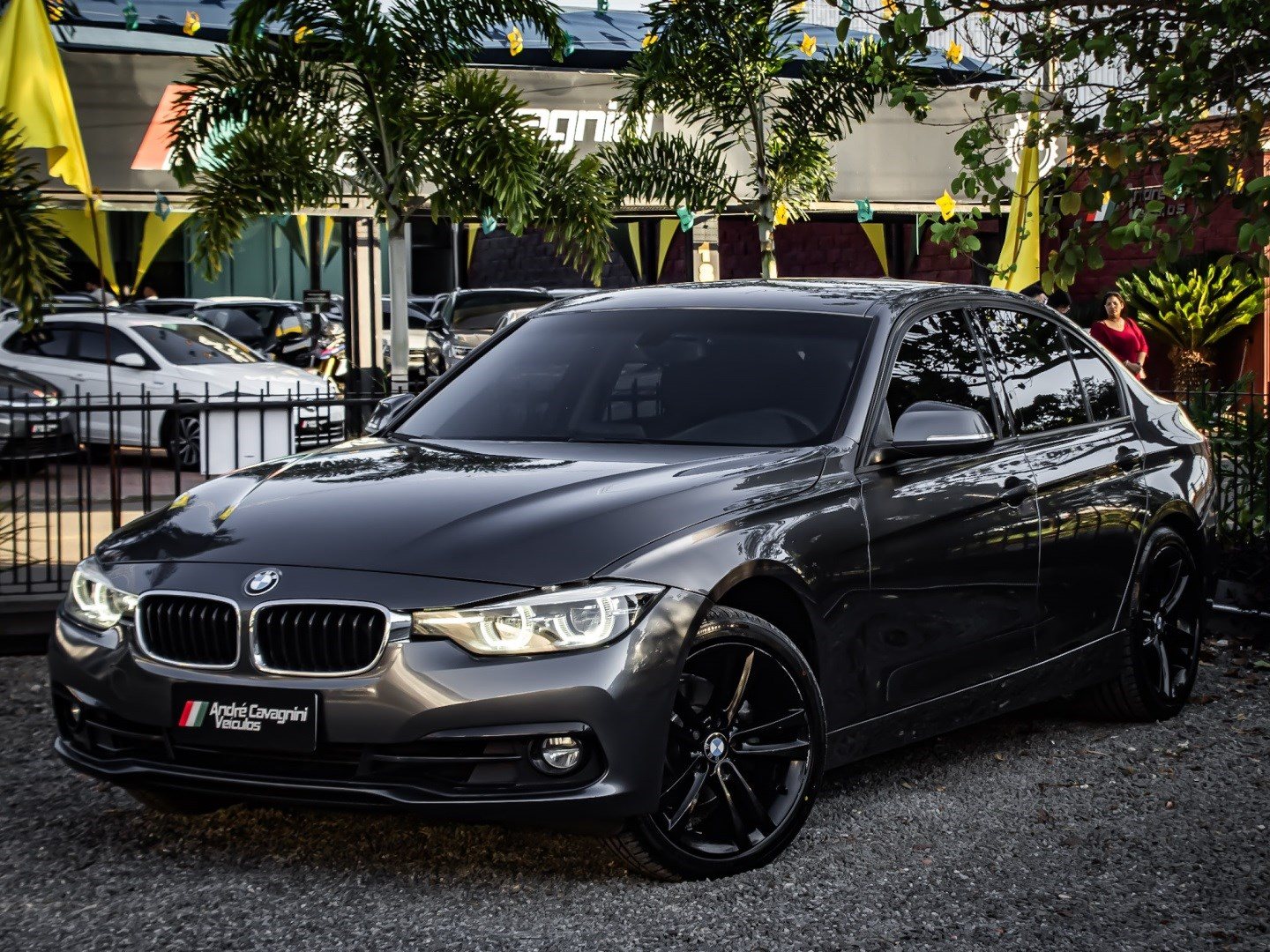 BMW 320i