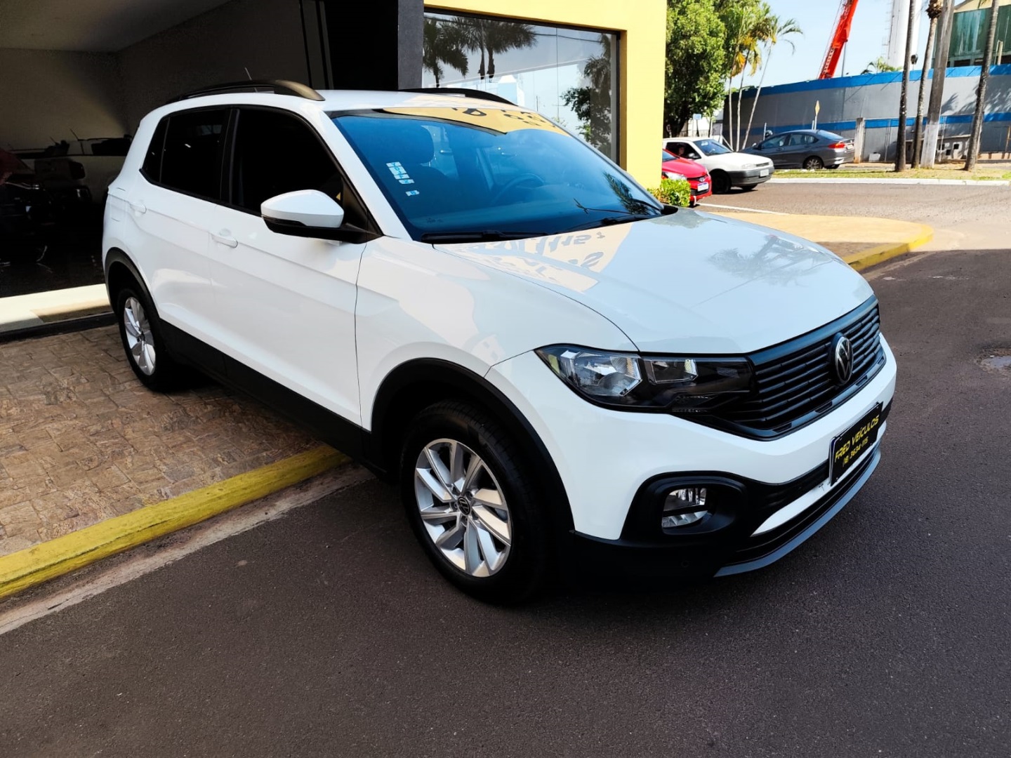 VOLKSWAGEN T-CROSS