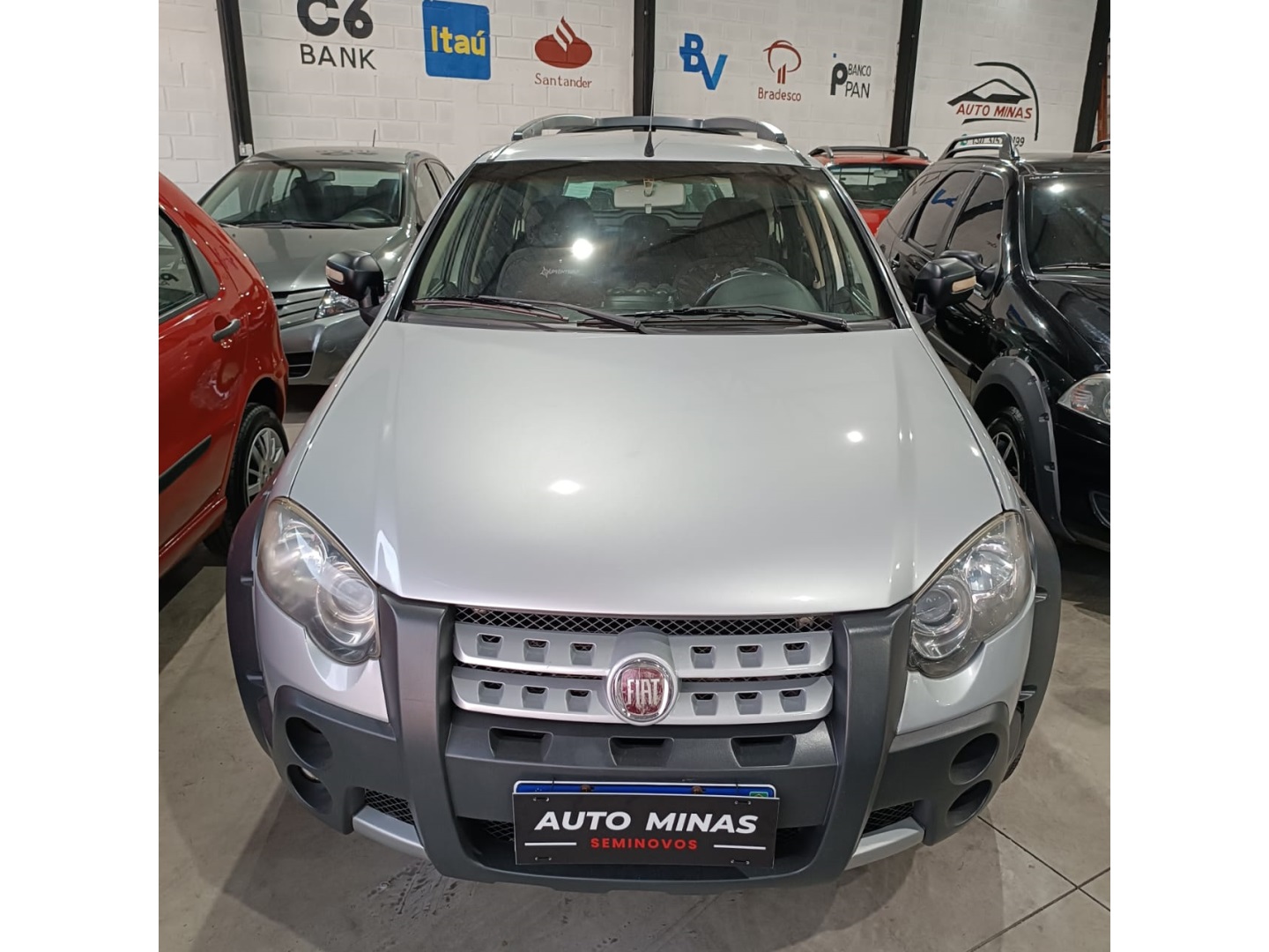 FIAT PALIO 1.8 MPI ADVENTURE LOCKER WEEKEND 8V FLEX 4P MANUAL
