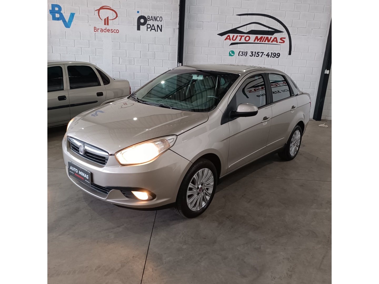FIAT GRAND SIENA 1.6 MPI ESSENCE 16V FLEX 4P MANUAL