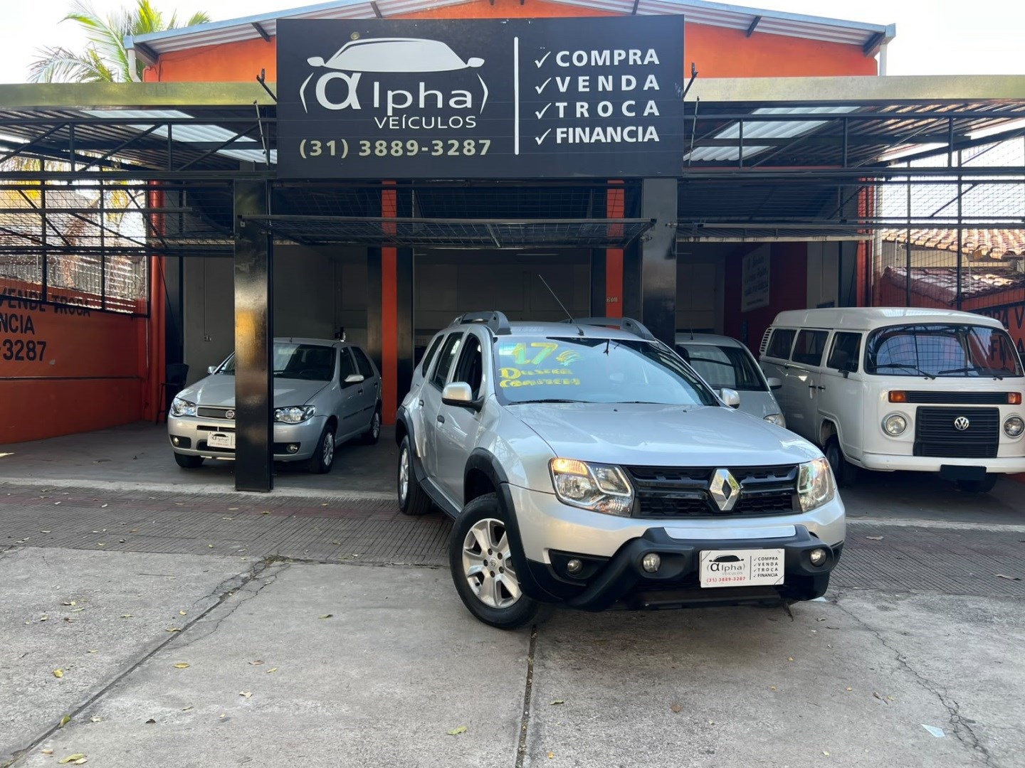RENAULT DUSTER