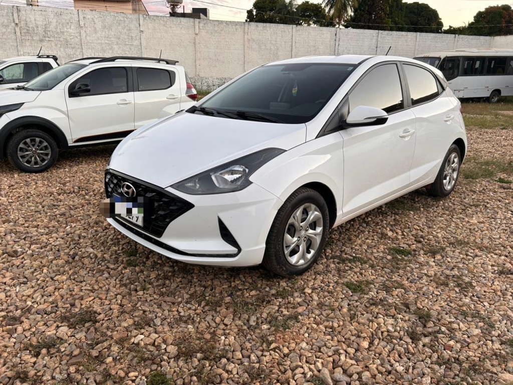 HYUNDAI HB20S