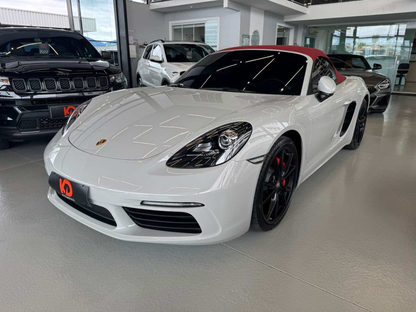 PORSCHE 718